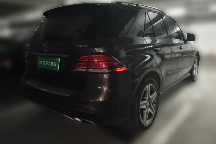 Used Mercedes-Benz GLE 2016 GLE 400 4MATIC Rear Right 45 Deg