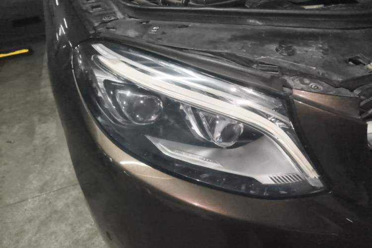 Used Mercedes-Benz GLE 2016 GLE 400 4MATIC Right Front Headlight