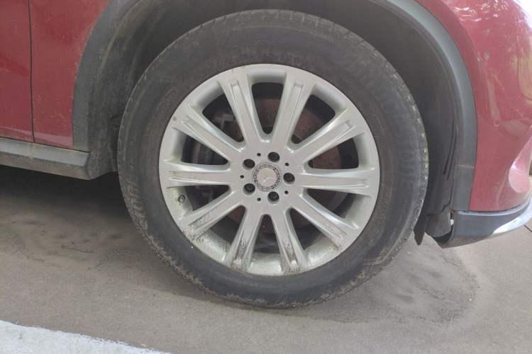Used Mercedes-Benz GLE 2016 GLE 320 4MATIC Dynamic Edition Right Front Wheel Hub