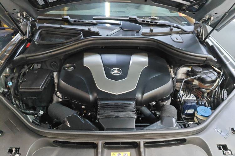 Used Mercedes-Benz GLE 2016 GLE 350 d 4MATIC Engine Bay