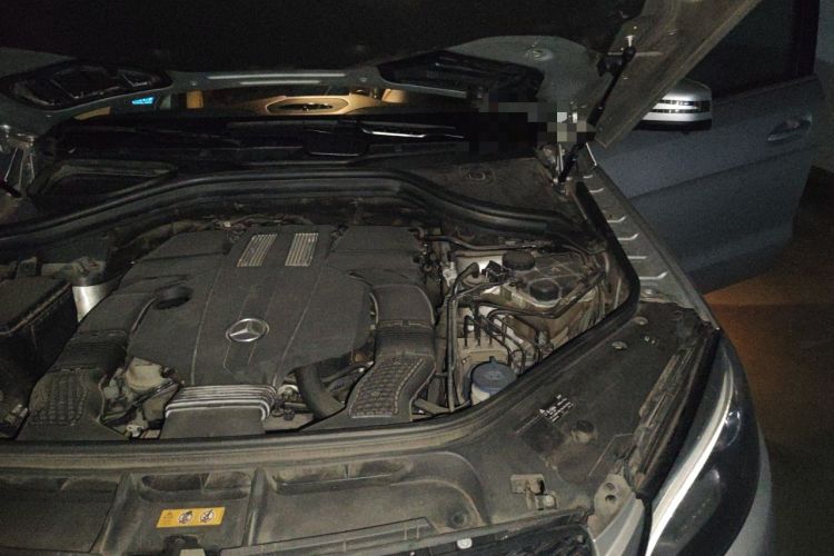 Used Mercedes-Benz GLE 2016 GLE 320 4MATIC Luxury Model Engine Bay Left