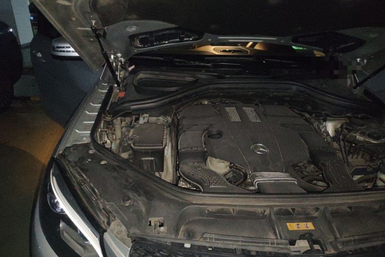 Used Mercedes-Benz GLE 2016 GLE 320 4MATIC Luxury Model Engine Bay Right