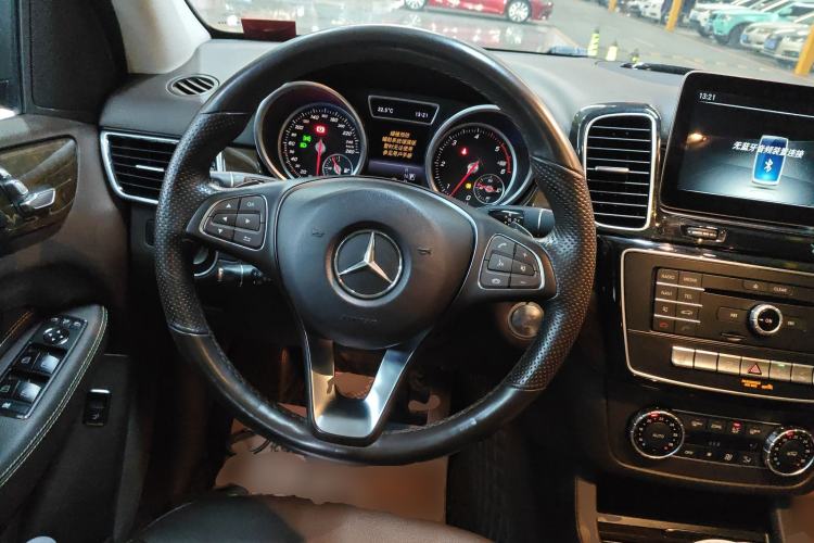 Used Mercedes-Benz GLE 2016 GLE 350 d 4MATIC Steering Wheel