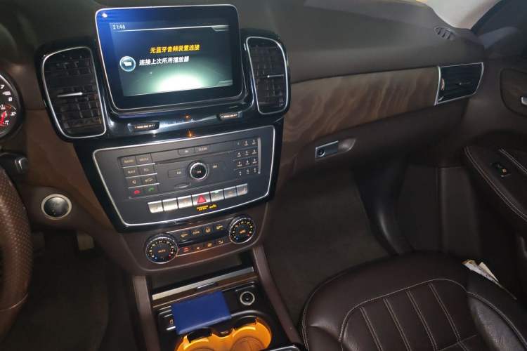 Used Mercedes-Benz GLE 2016 GLE 400 4MATIC Audio And AC Panel