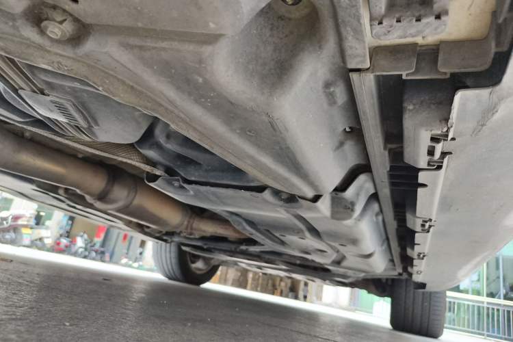Used Mercedes-Benz GLE 2016 GLE 320 4MATIC Dynamic Edition Chassis Rear Right