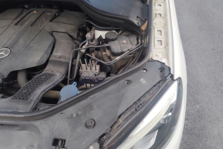 Used Mercedes-Benz GLE 2016 GLE 320 4MATIC Dynamic Edition Engine Bay Left