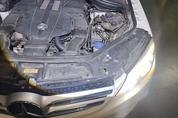 Used Mercedes-Benz GLE 2016 GLE 400 4MATIC Engine Bay Left