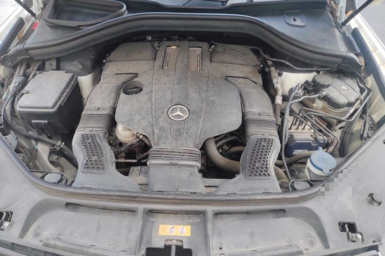 Used Mercedes-Benz GLE 2016 GLE 320 4MATIC Dynamic Edition Engine Bay