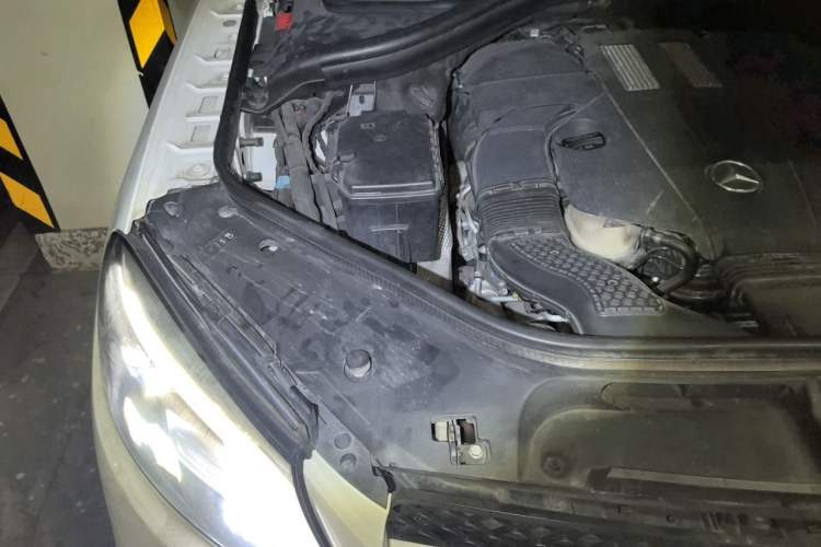 Used Mercedes-Benz GLE 2016 GLE 320 4MATIC Dynamic Edition Engine Bay Right