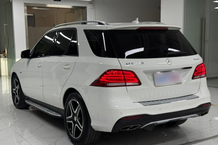 Used Mercedes-Benz GLE 2016 GLE 450 AMG 4MATIC Exterior 2