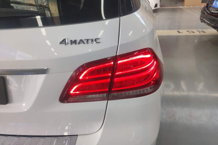 Used Mercedes-Benz GLE 2016 GLE 320 4MATIC Dynamic Edition Exterior 6