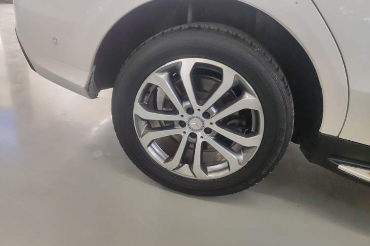 Used Mercedes-Benz GLE 2016 GLE 320 4MATIC Dynamic Edition Exterior 8