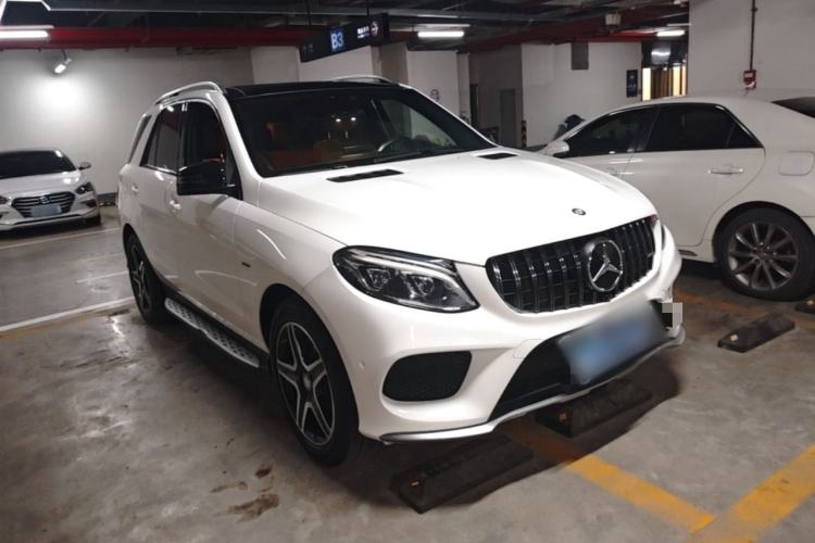 Used Mercedes-Benz GLE 2016 GLE 450 AMG 4MATIC Front Right 45 Deg