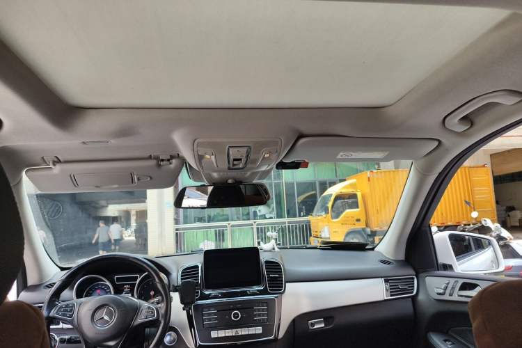 Used Mercedes-Benz GLE 2016 GLE 320 4MATIC Dynamic Edition Headliner