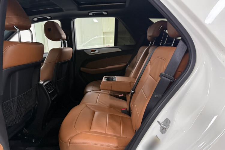 Used Mercedes-Benz GLE 2016 GLE 450 AMG 4MATIC Interior 8