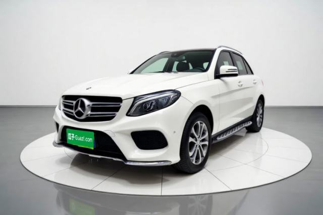 Ojetý Mercedes-Benz GLE 2016 GLE 320 4MATIC Dynamic Edition