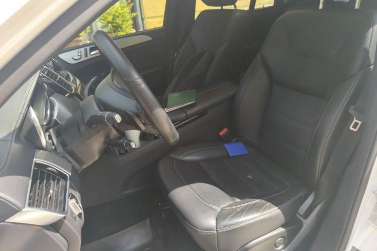 Used Mercedes-Benz GLE 2016 GLE 320 4MATIC Luxury Model Left Front Seat