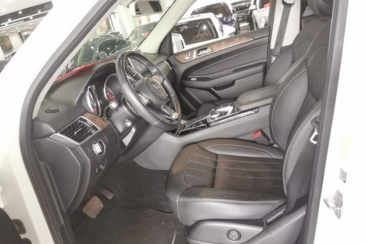 Used Mercedes-Benz GLE 2016 GLE 400 4MATIC Left Front Seat