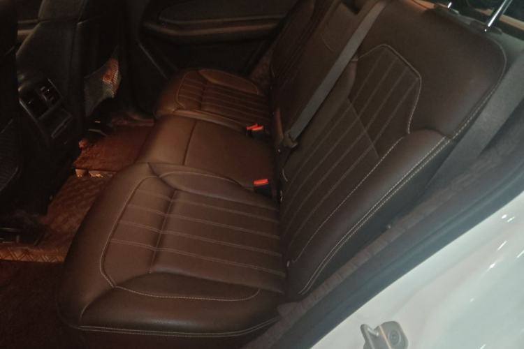 Used Mercedes-Benz GLE 2016 GLE 320 4MATIC Dynamic Edition Left Rear Seat