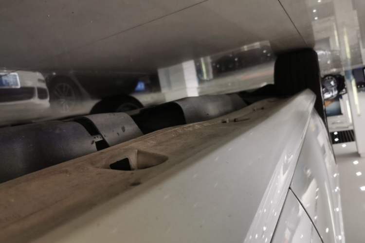 Used Mercedes-Benz GLE 2016 GLE 400 4MATIC Left Side Sill