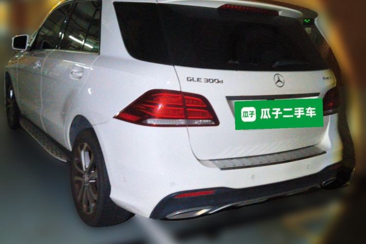 Used Mercedes-Benz GLE 2016 GLE 300 d 4MATIC Rear Left 45 Deg