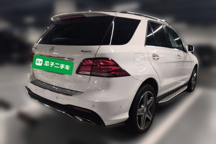 Used Mercedes-Benz GLE  Rear Right 45 Deg