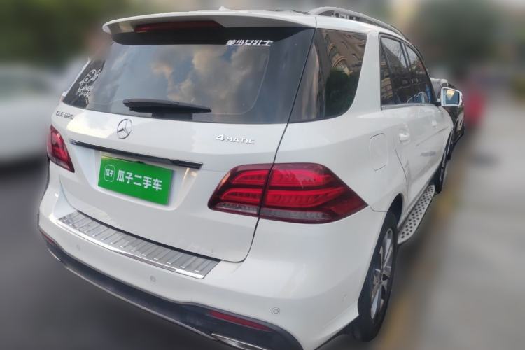 Used Mercedes-Benz GLE 2016 GLE 320 4MATIC Dynamic Edition Rear Right 45 Deg