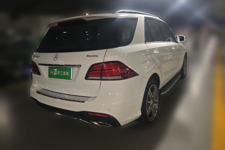 Used Mercedes-Benz GLE 2016 GLE 400 4MATIC Rear Right 45 Deg