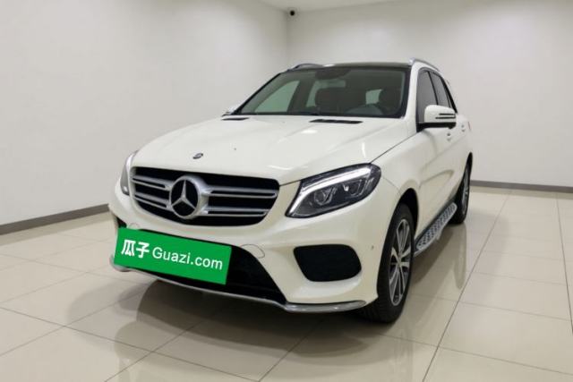 Ojetý Mercedes-Benz GLE 2016 GLE 320 4MATIC Dynamic Edition