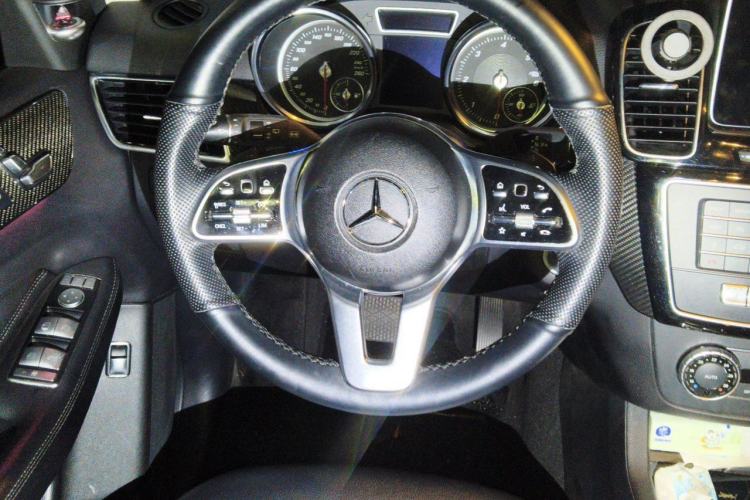 Used Mercedes-Benz GLE 2016 GLE 300 d 4MATIC Steering Wheel