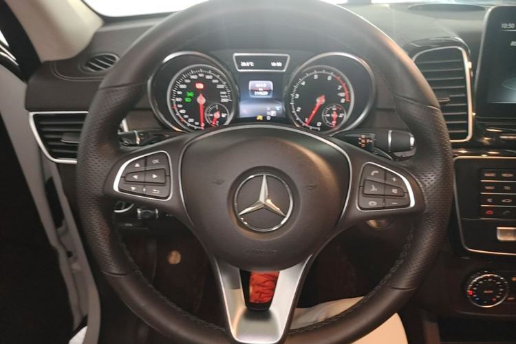 Used Mercedes-Benz GLE 2016 GLE 400 4MATIC Steering Wheel
