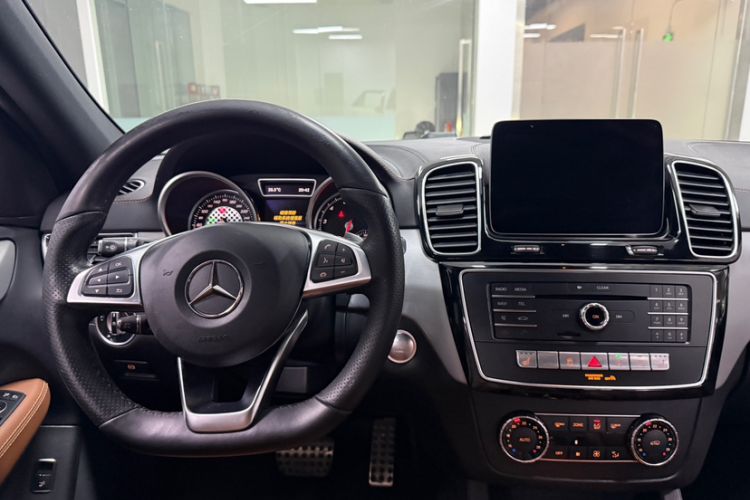 Used Mercedes-Benz GLE 2016 GLE 450 AMG 4MATIC Steering Wheel