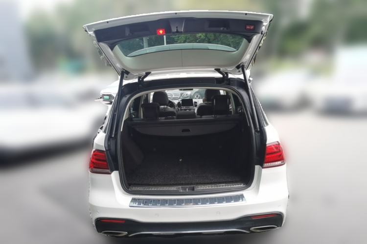 Used Mercedes-Benz GLE 2016 GLE 320 4MATIC Luxury Model Trunk