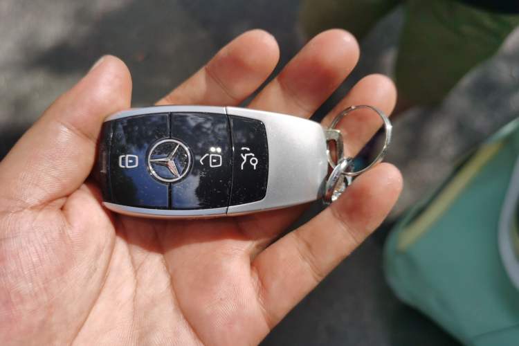 Used Mercedes-Benz GLE 2016 GLE 320 4MATIC Luxury Model Vehicle Key