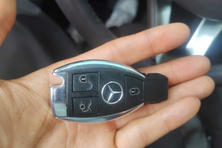 Used Mercedes-Benz GLE 2016 GLE 320 4MATIC Dynamic Edition Vehicle Key