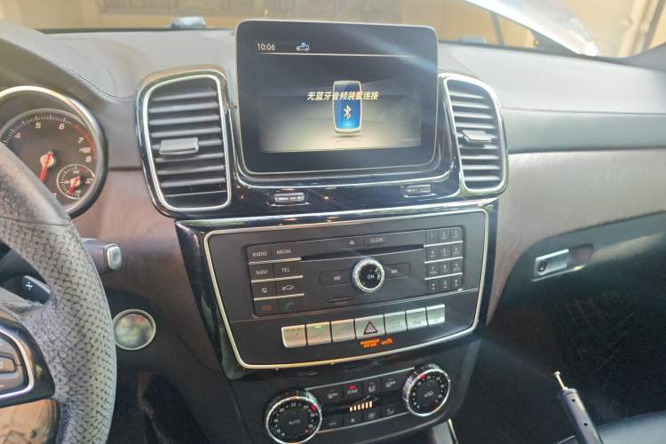 Used Mercedes-Benz GLE 2017 GLE 320 4MATIC Dynamic Model Audio And AC Panel