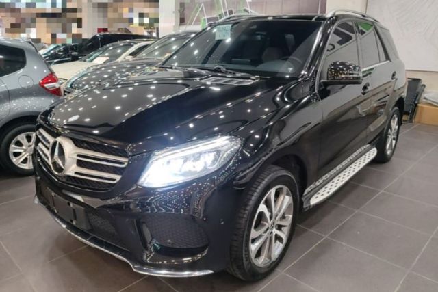 Used Mercedes-Benz GLE 2017 GLE 320 4MATIC Dynamic Model