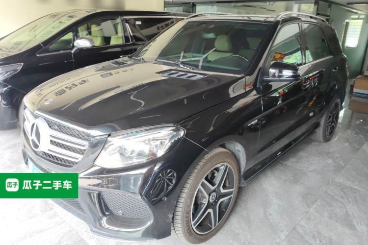 Used Mercedes-Benz GLE 2017 GLE 320 4MATIC Dynamic Model Guazi used car, China used car export, Used car for sale, Used cars, Cheapest cars for sale