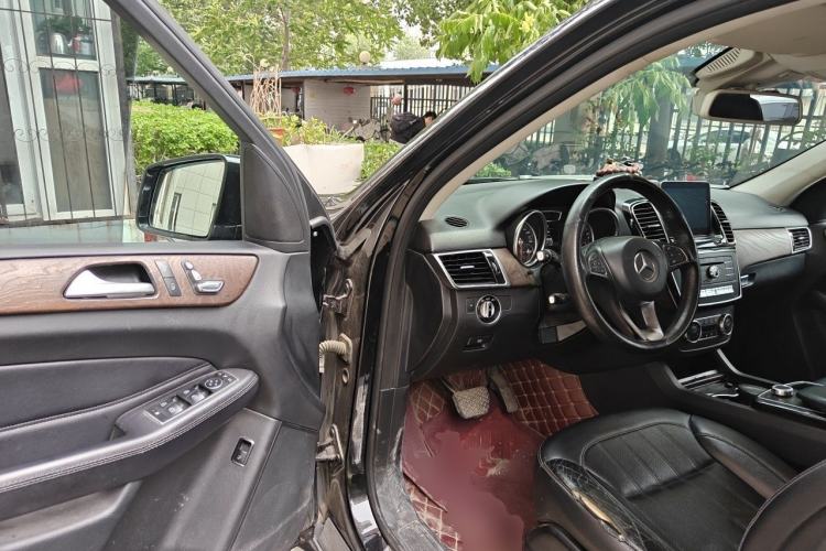 Used Mercedes-Benz GLE 2017 GLE 320 4MATIC Luxury Model Driver Seat