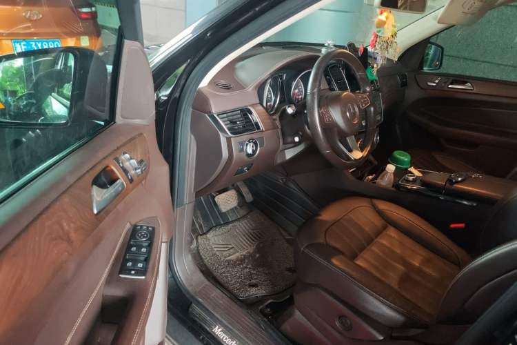 Used Mercedes-Benz GLE 2017 GLE 320 4MATIC Dynamic Model Driver Seat