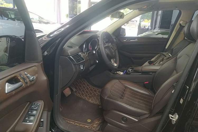Used Mercedes-Benz GLE 2017 GLE 320 4MATIC Dynamic Model Driver Seat