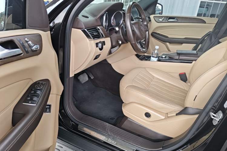 Used Mercedes-Benz GLE 2017 GLE 400 4MATIC Driver Seat
