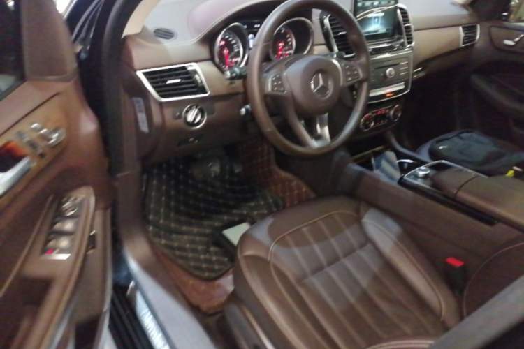 Used Mercedes-Benz GLE 2017 GLE 320 4MATIC Dynamic Model Driver Seat