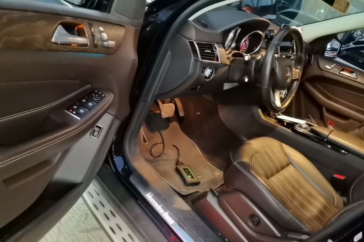 Used Mercedes-Benz GLE 2017 GLE 320 4MATIC Dynamic Model Driver Seat