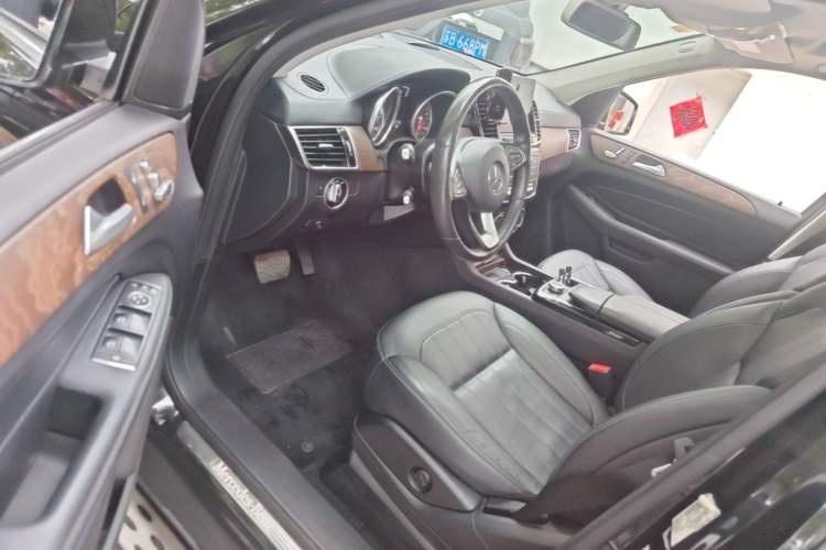 Used Mercedes-Benz GLE 2017 GLE 320 4MATIC Dynamic Model Driver Seat