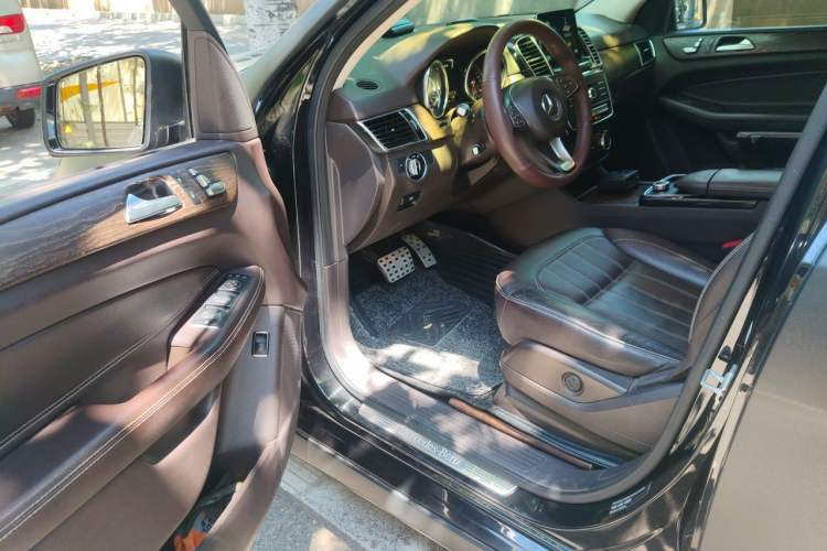 Used Mercedes-Benz GLE  Driver Seat