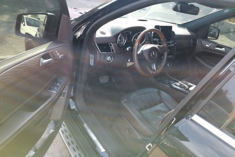 Used Mercedes-Benz GLE 2017 GLE 400 4MATIC Driver Seat