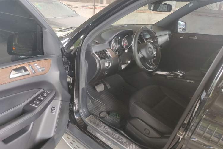 Used Mercedes-Benz GLE 2017 GLE 400 4MATIC Driver Seat