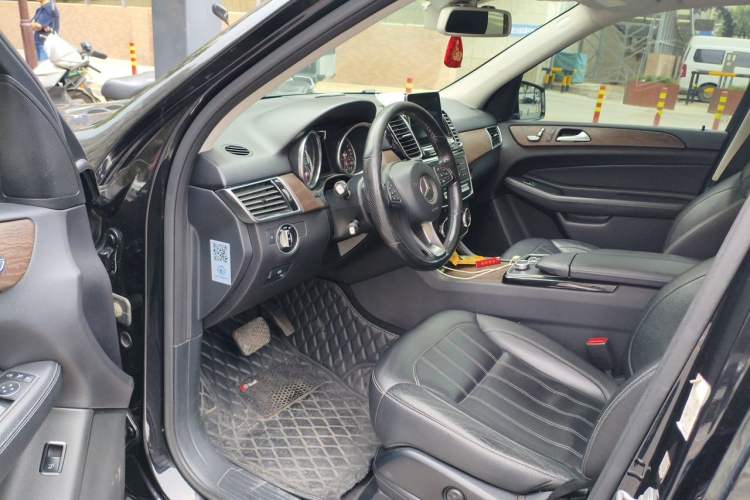 Used Mercedes-Benz GLE 2017 GLE 320 4MATIC Dynamic Model Driver Seat