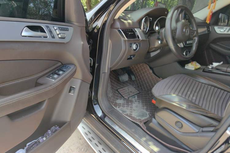 Used Mercedes-Benz GLE  Driver Seat
